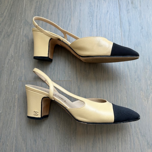 Chanel Slingbacks Beige Black Goatskin & Grosgrain Leather Heel Color Block - 36 - Picture 9 of 16
